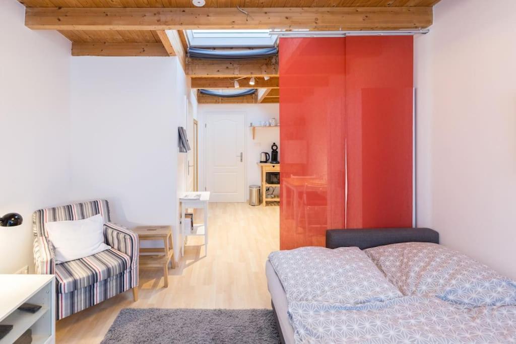 Apartment Wilhelmstr Fuer Bis Zu 3 Personen Брюль Экстерьер фото